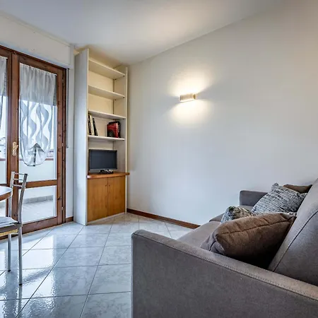 Yd Quiet Leopolda With Parking Florencia