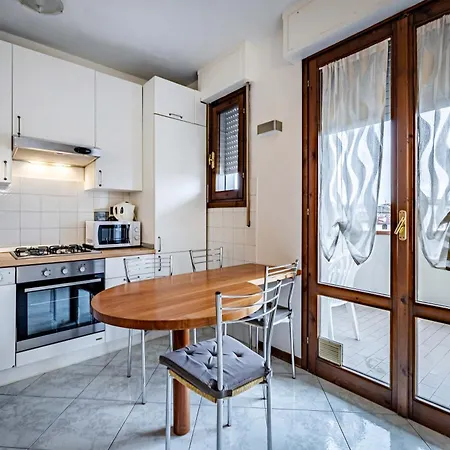 Yd Quiet Leopolda With Parking *