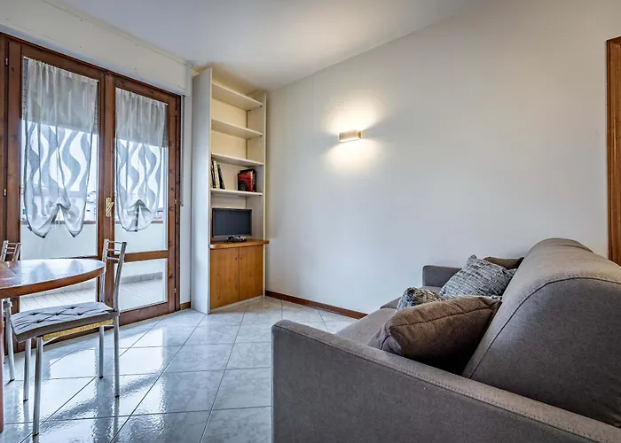 Yd Quiet Leopolda With Parking Флоренция