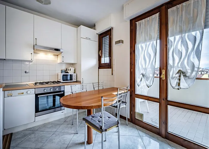 Yd Quiet Leopolda With Parking *