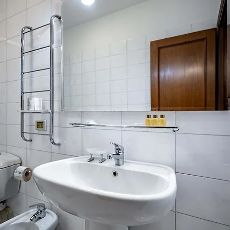 Yd Quiet Leopolda With Parking * פירנצה